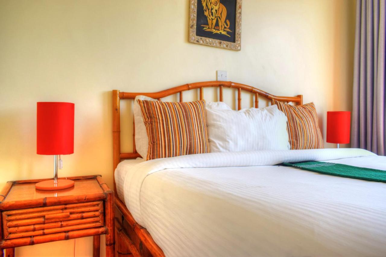 Peaks Hotel Nanyuki Extérieur photo